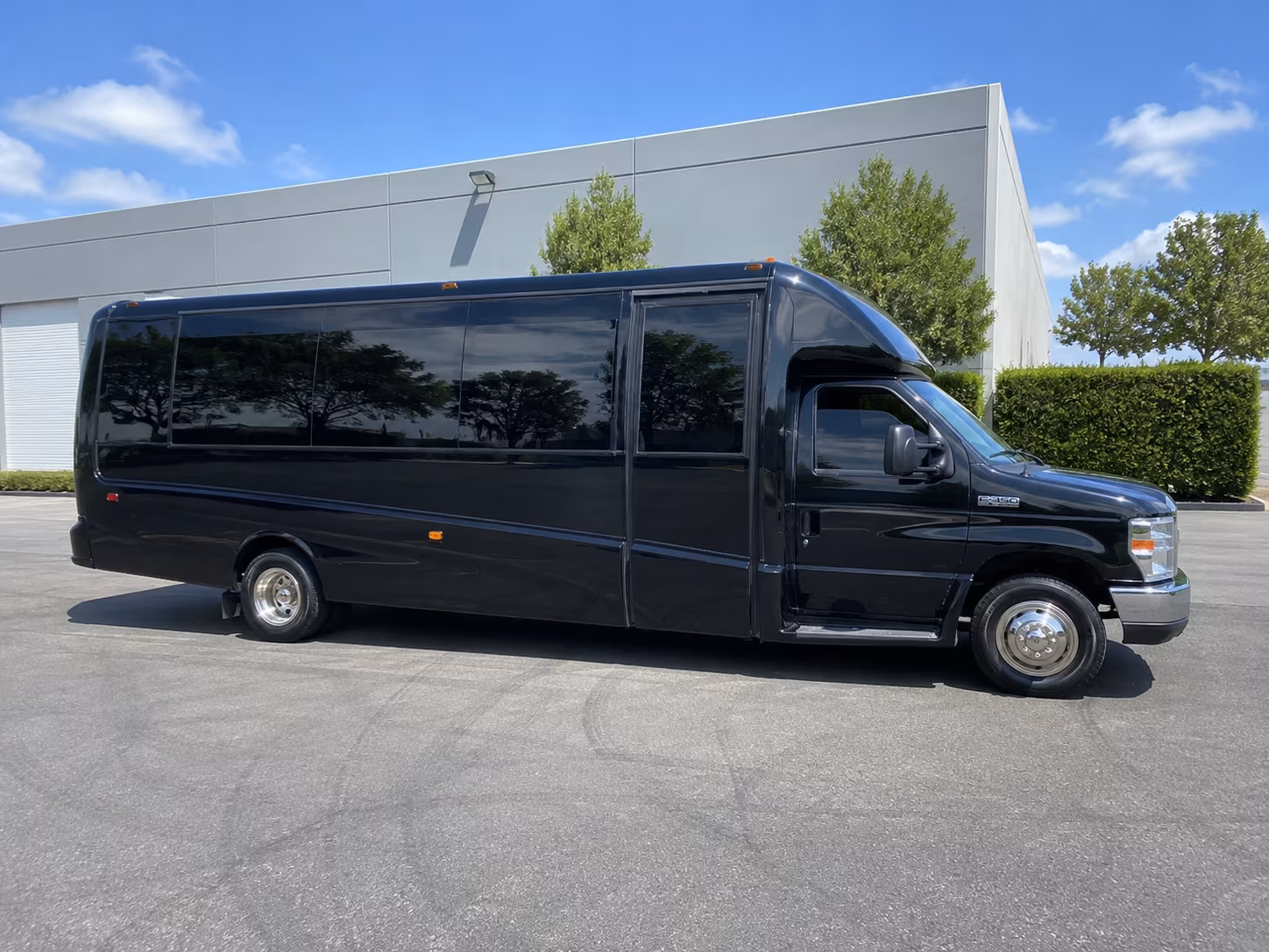 Cary Winery Tour & Pub Crawl Transportation onboard seating